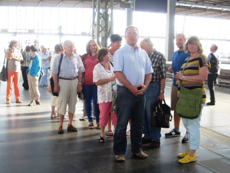 Ankunft der Gruppe Hauptbahnhof Leipzig.